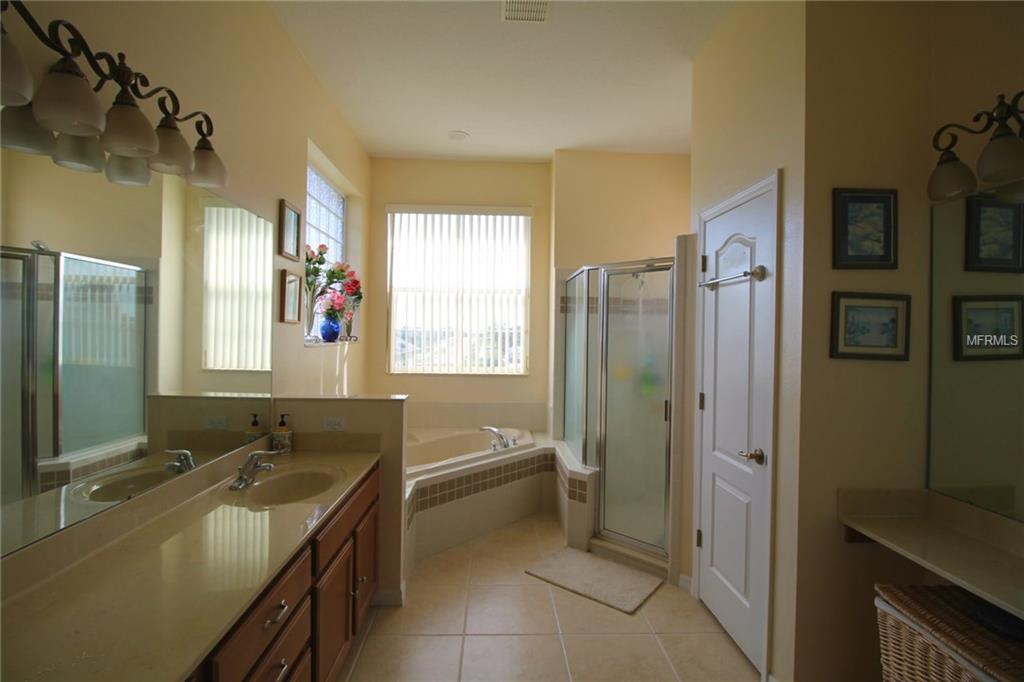 12934 COLONNADE CIRCLE, CLERMONT, Florida 34711, 7 Bedrooms Bedrooms, 15 Rooms Rooms,3 BathroomsBathrooms,Residential,For sale,COLONNADE,G4850958