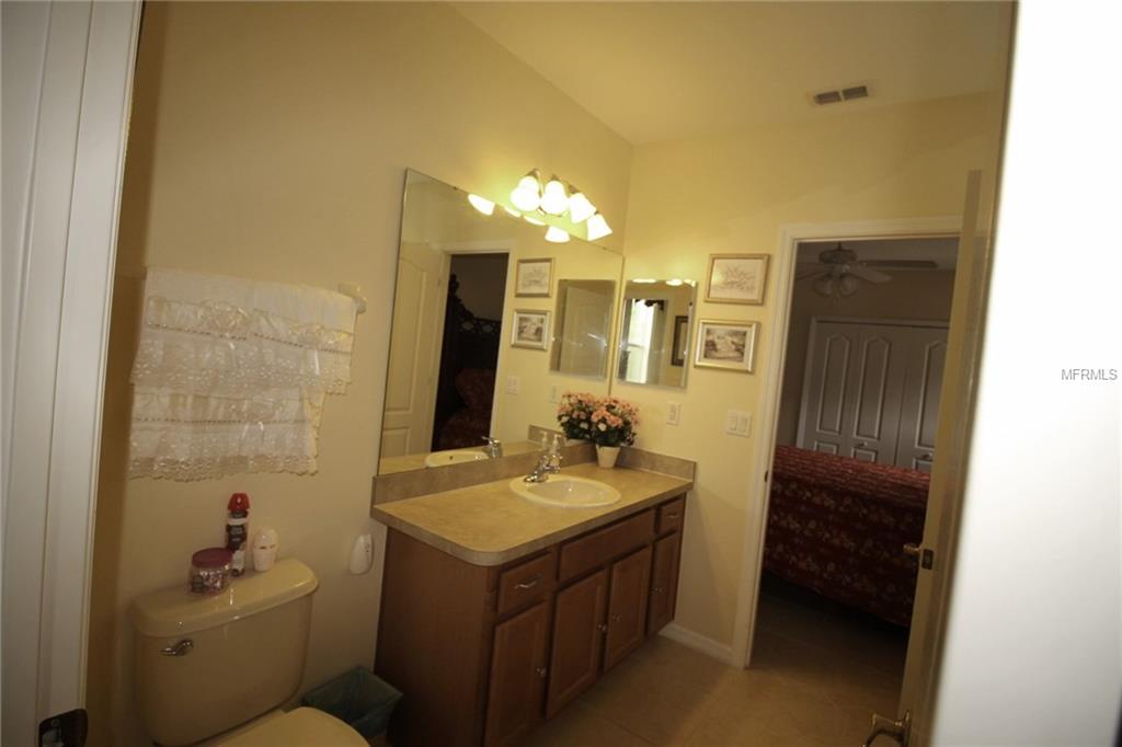 12934 COLONNADE CIRCLE, CLERMONT, Florida 34711, 7 Bedrooms Bedrooms, 15 Rooms Rooms,3 BathroomsBathrooms,Residential,For sale,COLONNADE,G4850958