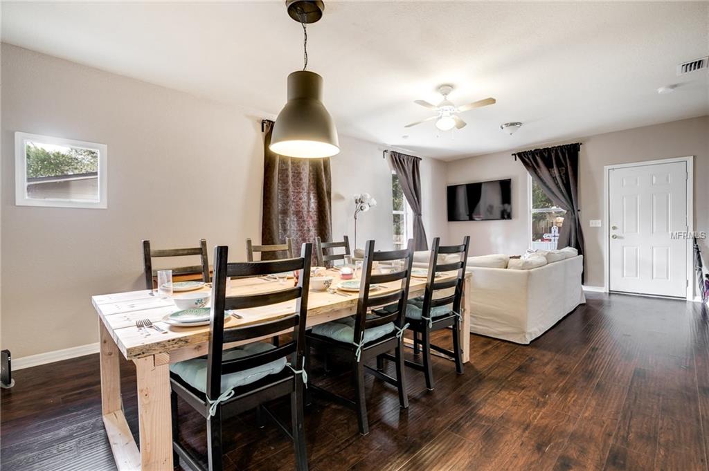 1211 E CURTIS STREET, TAMPA, Florida 33603, 4 Bedrooms Bedrooms, 3 Rooms Rooms,1 BathroomBathrooms,Residential,For sale,CURTIS,U7843803