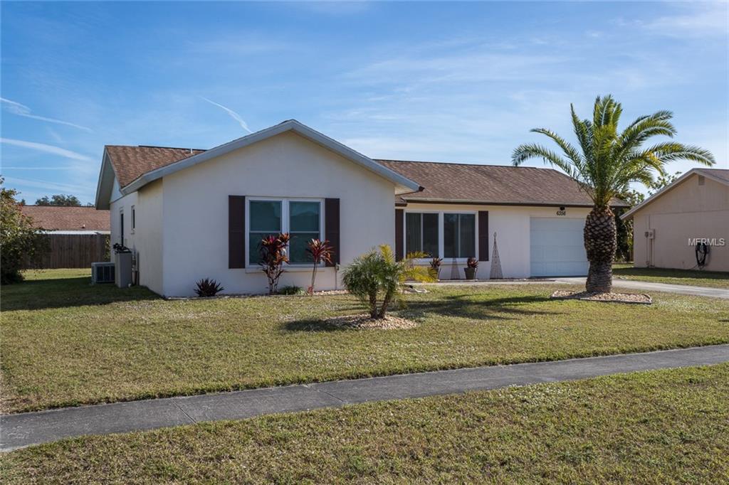 PORT CHARLOTTE, Florida 33981, 2 Bedrooms Bedrooms, 6 Rooms Rooms,2 BathroomsBathrooms,Residential,For sale,C7247982