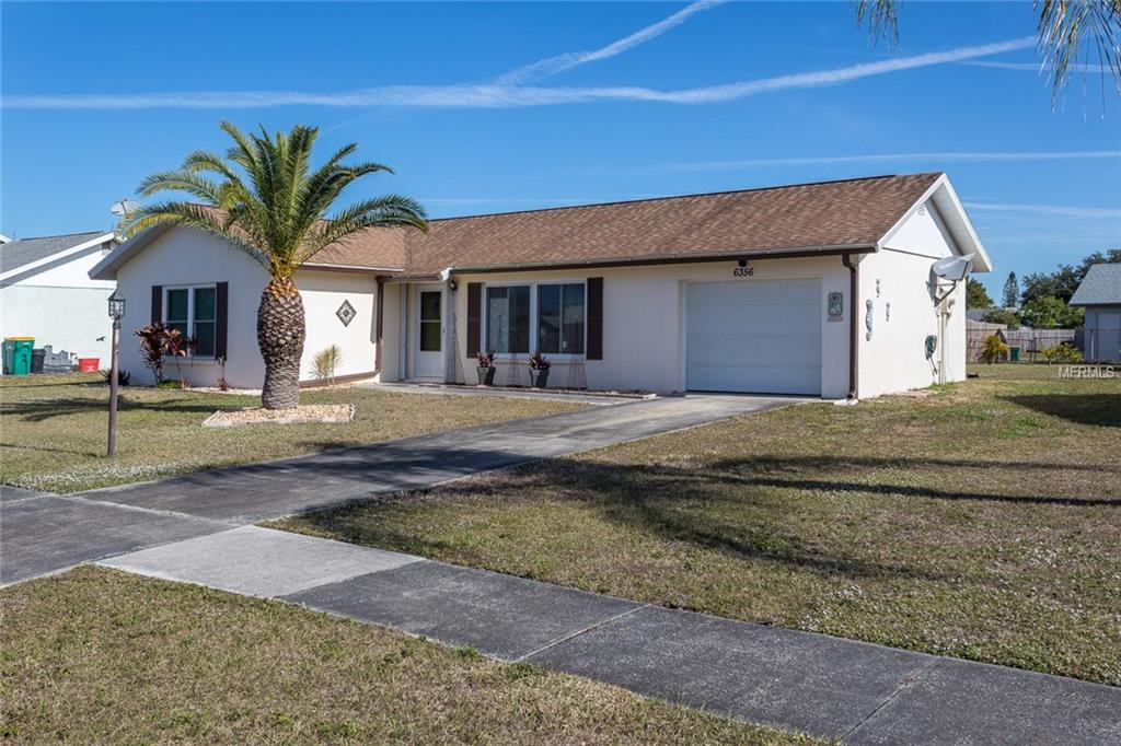 PORT CHARLOTTE, Florida 33981, 2 Bedrooms Bedrooms, 6 Rooms Rooms,2 BathroomsBathrooms,Residential,For sale,C7247982