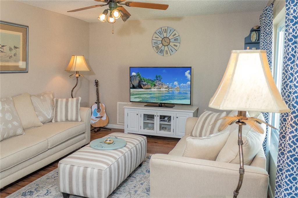 PORT CHARLOTTE, Florida 33981, 2 Bedrooms Bedrooms, 6 Rooms Rooms,2 BathroomsBathrooms,Residential,For sale,C7247982