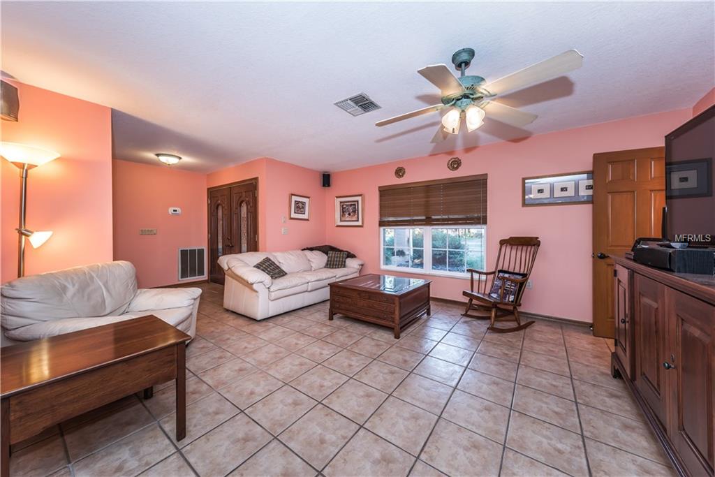 8833 WATERMAN COURT, NEW PORT RICHEY, Florida 34654, 4 Bedrooms Bedrooms, 4 Rooms Rooms,3 BathroomsBathrooms,Residential,For sale,WATERMAN,W7637507