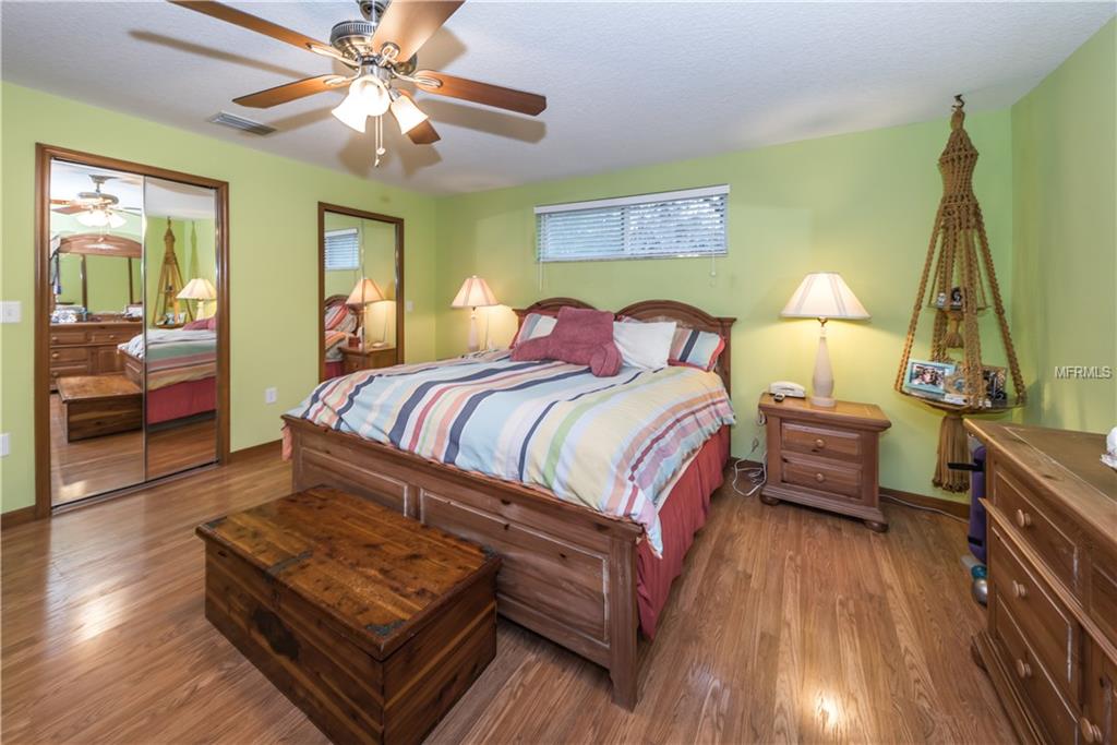 8833 WATERMAN COURT, NEW PORT RICHEY, Florida 34654, 4 Bedrooms Bedrooms, 4 Rooms Rooms,3 BathroomsBathrooms,Residential,For sale,WATERMAN,W7637507