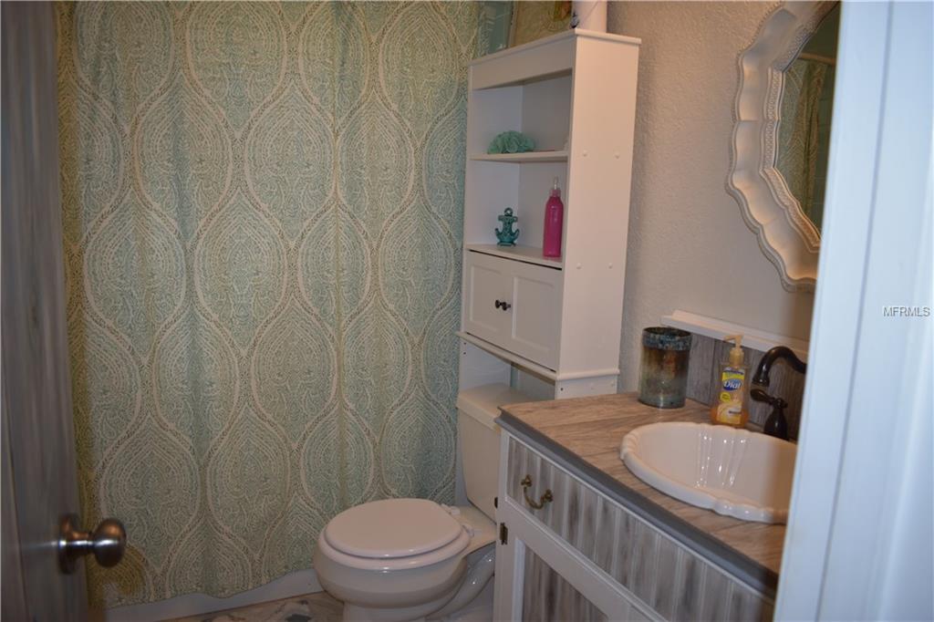 200 KETCH ROAD, SAINT CLOUD, Florida 34771, 3 Bedrooms Bedrooms, 6 Rooms Rooms,2 BathroomsBathrooms,Residential,For sale,KETCH,L4725483