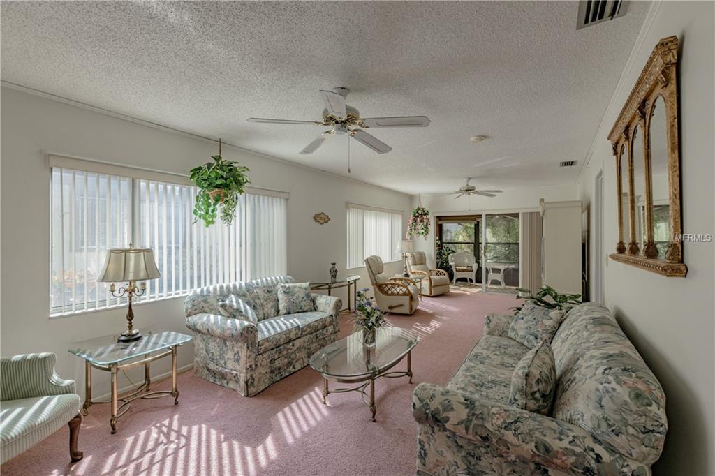 4025 LIGHTHOUSE WAY, NEW PORT RICHEY, Florida 34652, 2 Bedrooms Bedrooms, 6 Rooms Rooms,2 BathroomsBathrooms,Residential,For sale,LIGHTHOUSE,U7847450