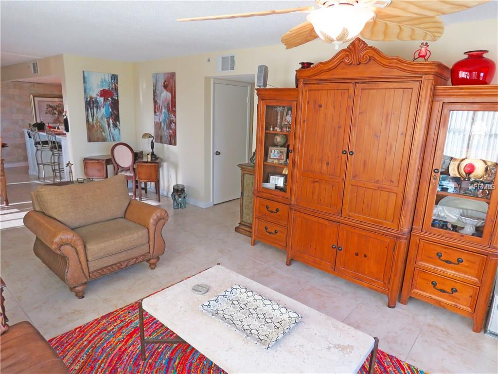 629 ALHAMBRA ROAD, VENICE, Florida 34285, 2 Bedrooms Bedrooms, 6 Rooms Rooms,2 BathroomsBathrooms,Residential,For sale,ALHAMBRA,A4185314