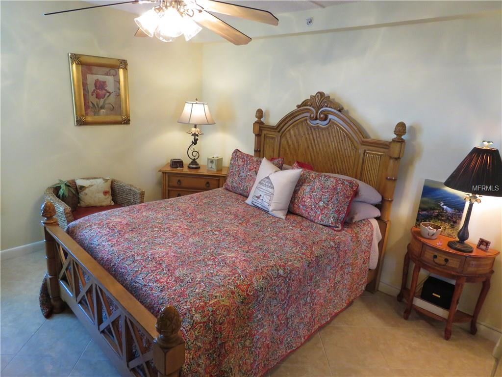 629 ALHAMBRA ROAD, VENICE, Florida 34285, 2 Bedrooms Bedrooms, 6 Rooms Rooms,2 BathroomsBathrooms,Residential,For sale,ALHAMBRA,A4185314