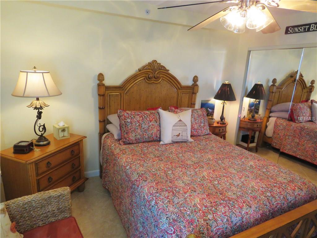 629 ALHAMBRA ROAD, VENICE, Florida 34285, 2 Bedrooms Bedrooms, 6 Rooms Rooms,2 BathroomsBathrooms,Residential,For sale,ALHAMBRA,A4185314