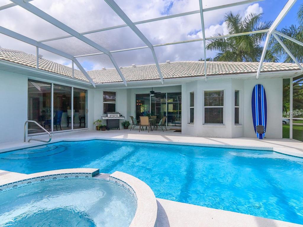 8303 DEERBROOK CIRCLE, SARASOTA, Florida 34238, 4 Bedrooms Bedrooms, 10 Rooms Rooms,3 BathroomsBathrooms,Residential,For sale,DEERBROOK,A4203020