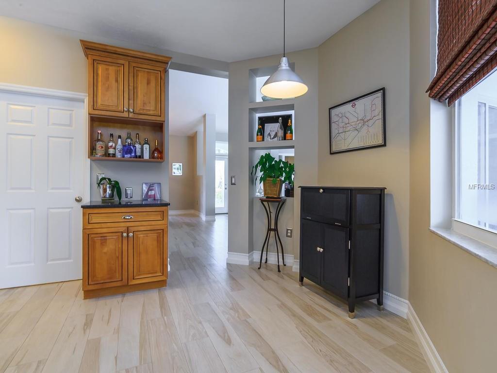 8303 DEERBROOK CIRCLE, SARASOTA, Florida 34238, 4 Bedrooms Bedrooms, 10 Rooms Rooms,3 BathroomsBathrooms,Residential,For sale,DEERBROOK,A4203020