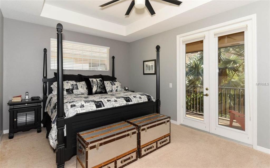 8253 VILLA GRANDE COURT, SARASOTA, Florida 34243, 3 Bedrooms Bedrooms, 11 Rooms Rooms,2 BathroomsBathrooms,Residential,For sale,VILLA GRANDE,A4207664