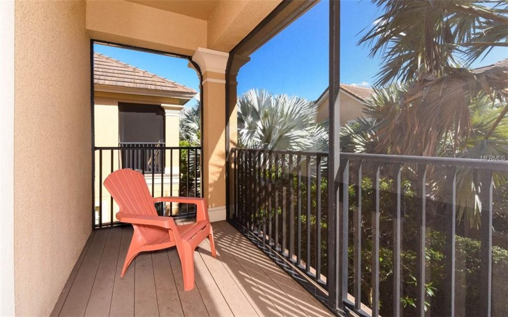 8253 VILLA GRANDE COURT, SARASOTA, Florida 34243, 3 Bedrooms Bedrooms, 11 Rooms Rooms,2 BathroomsBathrooms,Residential,For sale,VILLA GRANDE,A4207664