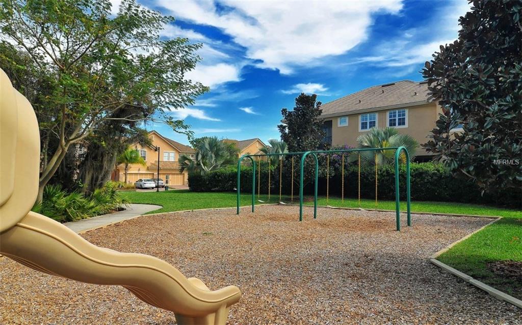 8253 VILLA GRANDE COURT, SARASOTA, Florida 34243, 3 Bedrooms Bedrooms, 11 Rooms Rooms,2 BathroomsBathrooms,Residential,For sale,VILLA GRANDE,A4207664