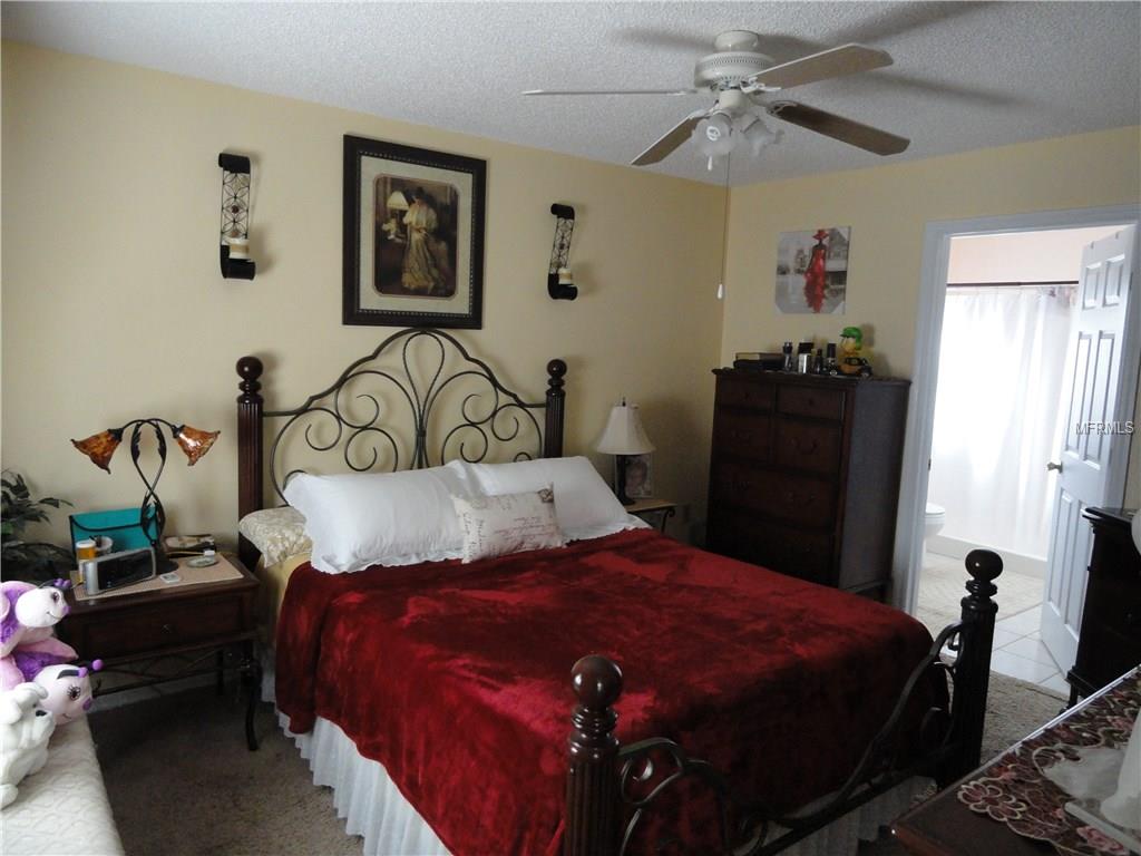 1918 PLUMTREE DRIVE, DELTONA, Florida 32725, 4 Bedrooms Bedrooms, 7 Rooms Rooms,2 BathroomsBathrooms,Residential,For sale,PLUMTREE,V4722699