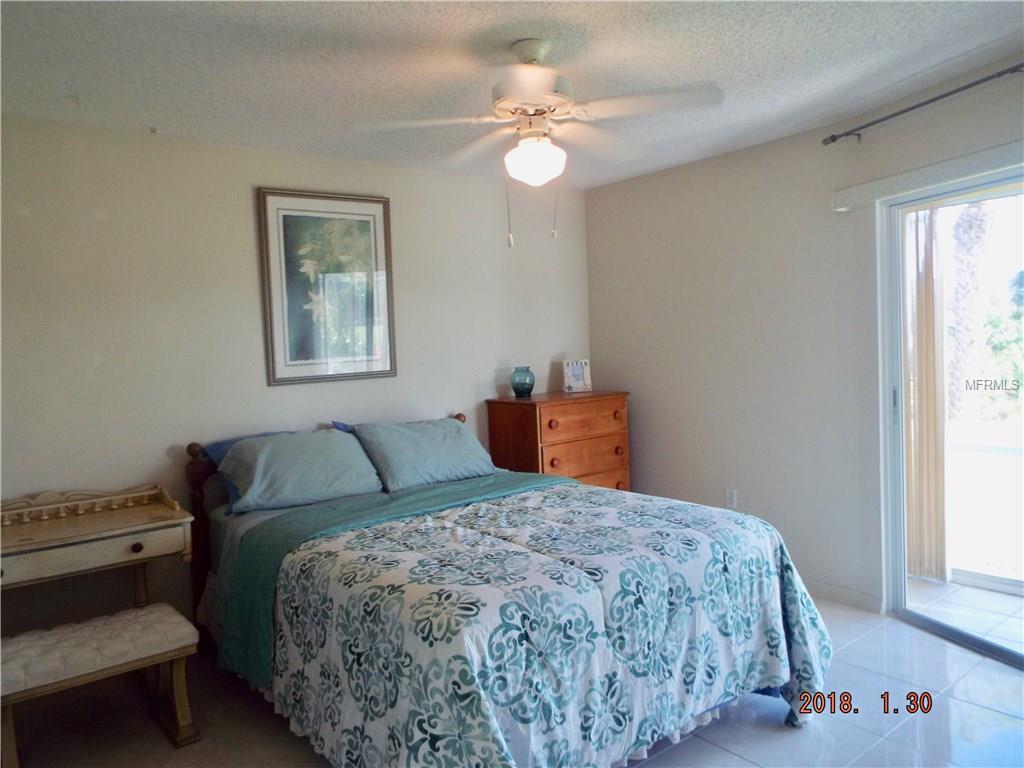 9330 CLUBSIDE CIRCLE, SARASOTA, Florida 34238, 2 Bedrooms Bedrooms, 6 Rooms Rooms,2 BathroomsBathrooms,Residential,For sale,CLUBSIDE,A4208834