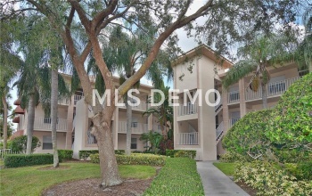 9330 CLUBSIDE CIRCLE, SARASOTA, Florida 34238, 2 Bedrooms Bedrooms, 6 Rooms Rooms,2 BathroomsBathrooms,Residential,For sale,CLUBSIDE,A4208834