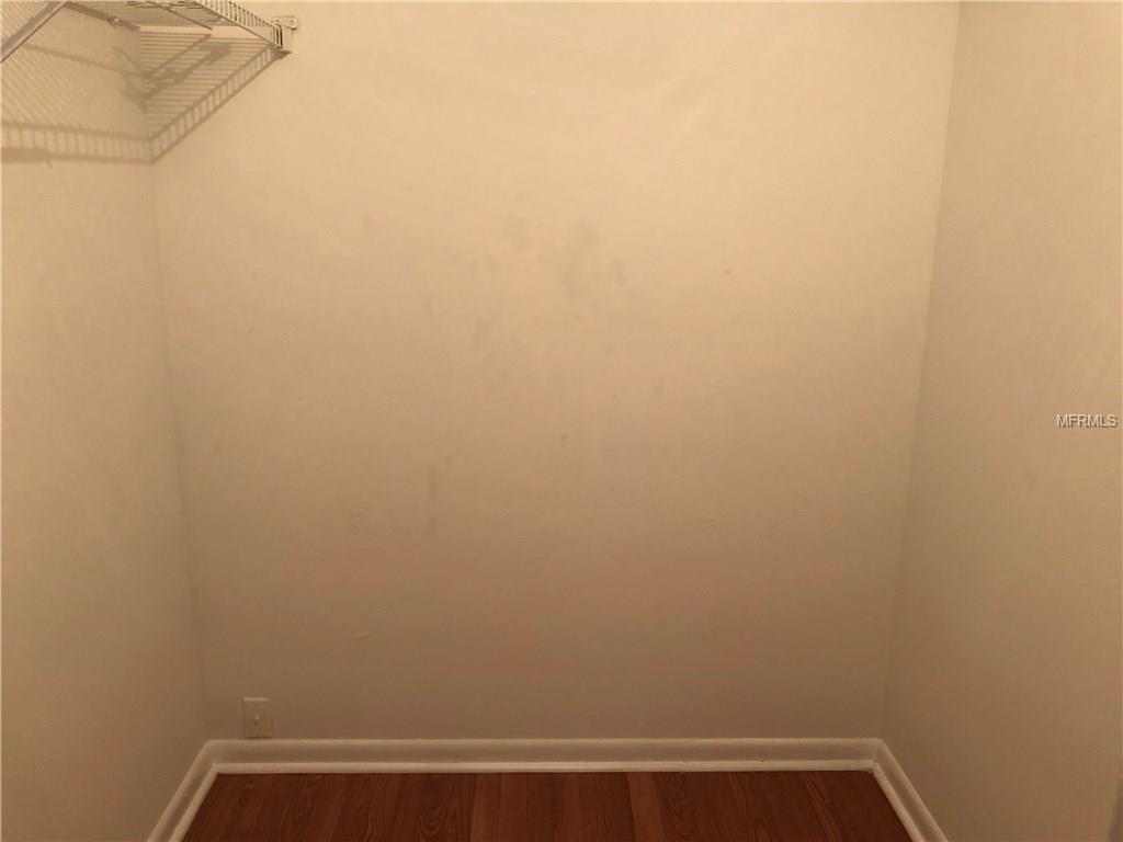 4807 MARINE PARKWAY, NEW PORT RICHEY, Florida 34652, 1 Bedroom Bedrooms, 5 Rooms Rooms,1 BathroomBathrooms,Residential,For sale,MARINE,W7637602