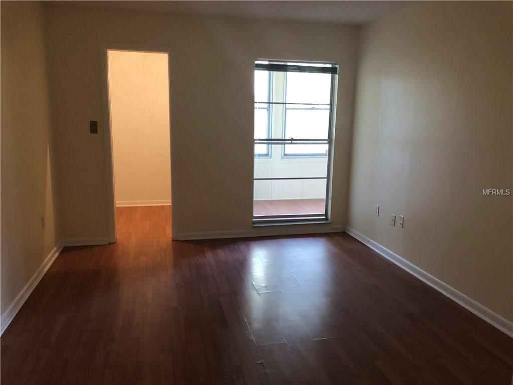 4807 MARINE PARKWAY, NEW PORT RICHEY, Florida 34652, 1 Bedroom Bedrooms, 5 Rooms Rooms,1 BathroomBathrooms,Residential,For sale,MARINE,W7637602