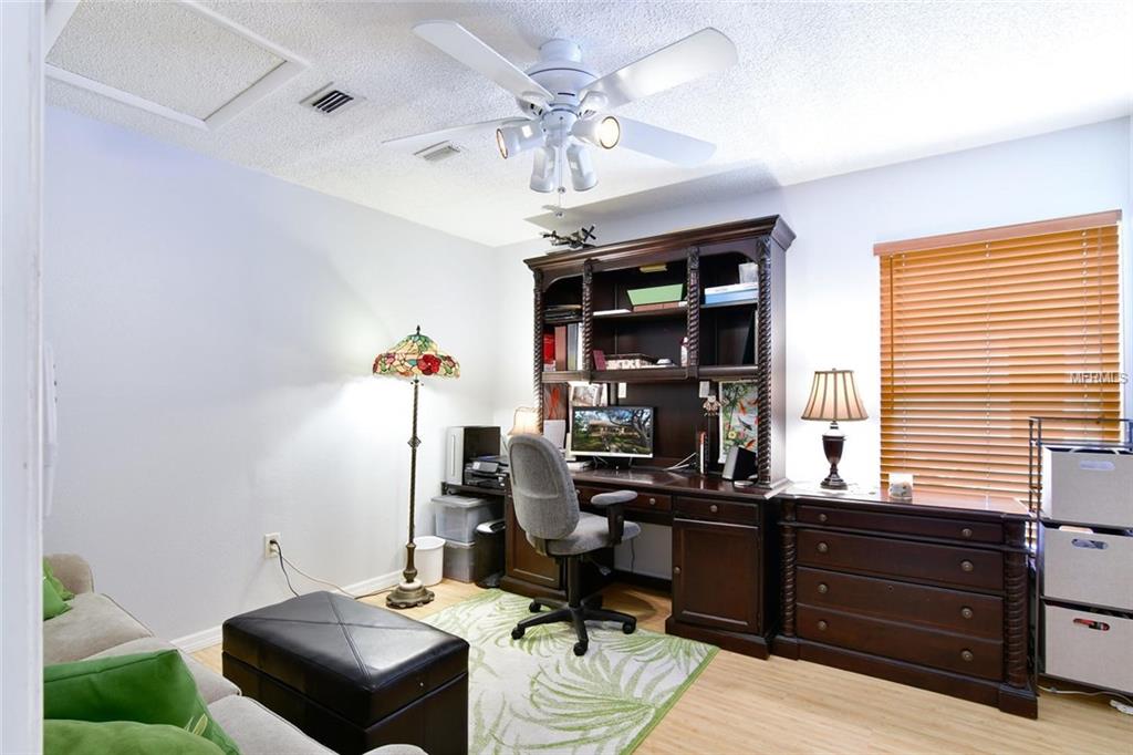 4106 14TH AVENUE E, BRADENTON, Florida 34208, 3 Bedrooms Bedrooms, 6 Rooms Rooms,2 BathroomsBathrooms,Residential,For sale,14TH,A4209365