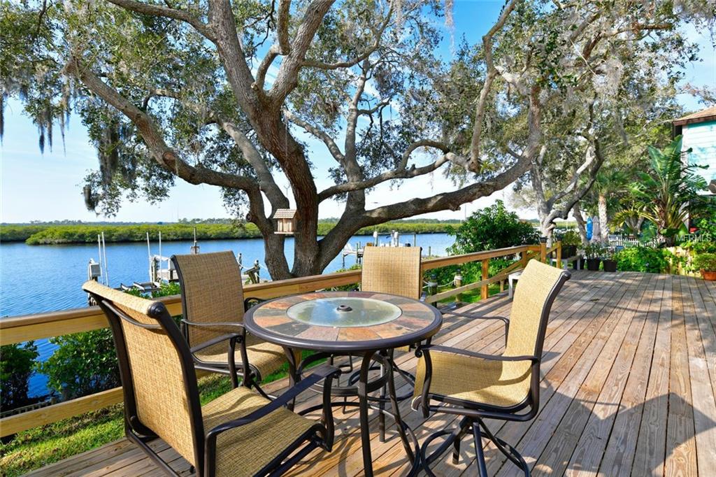 4106 14TH AVENUE E, BRADENTON, Florida 34208, 3 Bedrooms Bedrooms, 6 Rooms Rooms,2 BathroomsBathrooms,Residential,For sale,14TH,A4209365