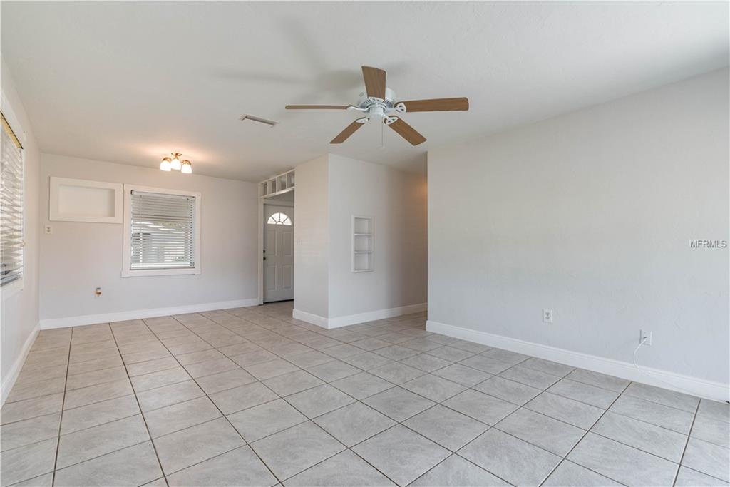 21577 AUGUSTA AVENUE, PORT CHARLOTTE, Florida 33952, 2 Bedrooms Bedrooms, 5 Rooms Rooms,1 BathroomBathrooms,Residential,For sale,AUGUSTA,N5916362