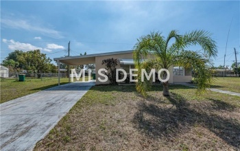 21577 AUGUSTA AVENUE, PORT CHARLOTTE, Florida 33952, 2 Bedrooms Bedrooms, 5 Rooms Rooms,1 BathroomBathrooms,Residential,For sale,AUGUSTA,N5916362