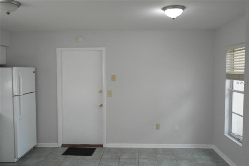 1465 GRAND CAYMAN CIRCLE, WINTER HAVEN, Florida 33884, 3 Bedrooms Bedrooms, 8 Rooms Rooms,2 BathroomsBathrooms,Residential,For sale,GRAND CAYMAN,P4719038