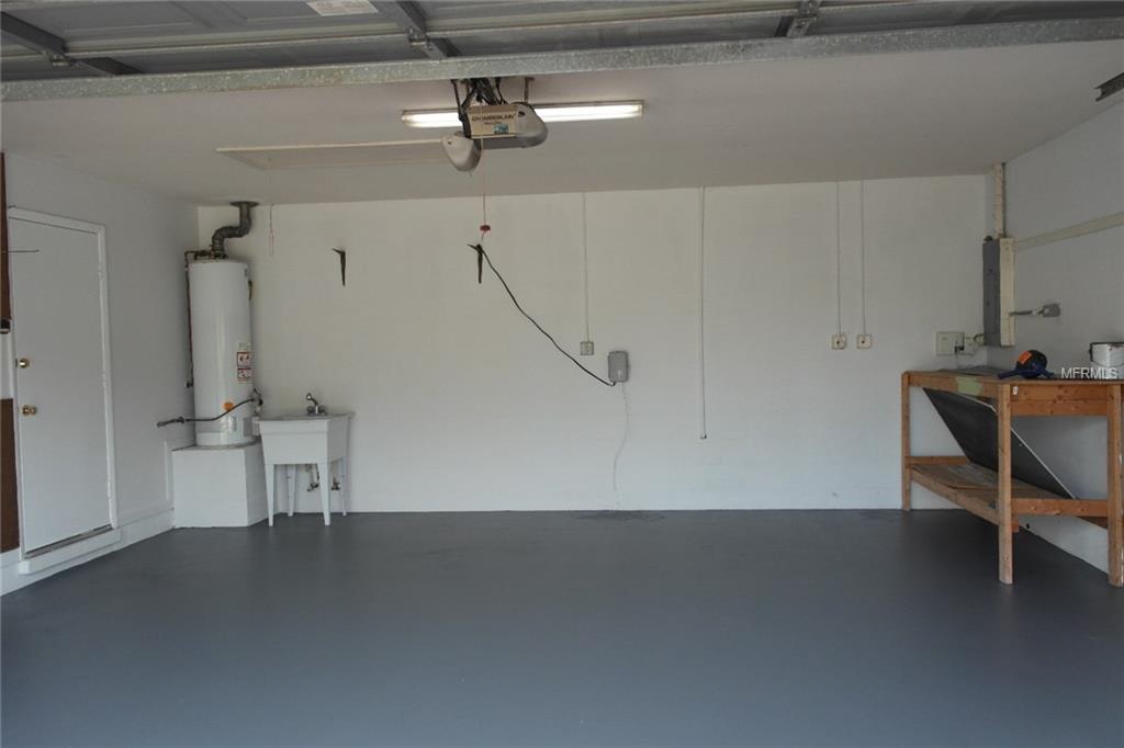 1465 GRAND CAYMAN CIRCLE, WINTER HAVEN, Florida 33884, 3 Bedrooms Bedrooms, 8 Rooms Rooms,2 BathroomsBathrooms,Residential,For sale,GRAND CAYMAN,P4719038