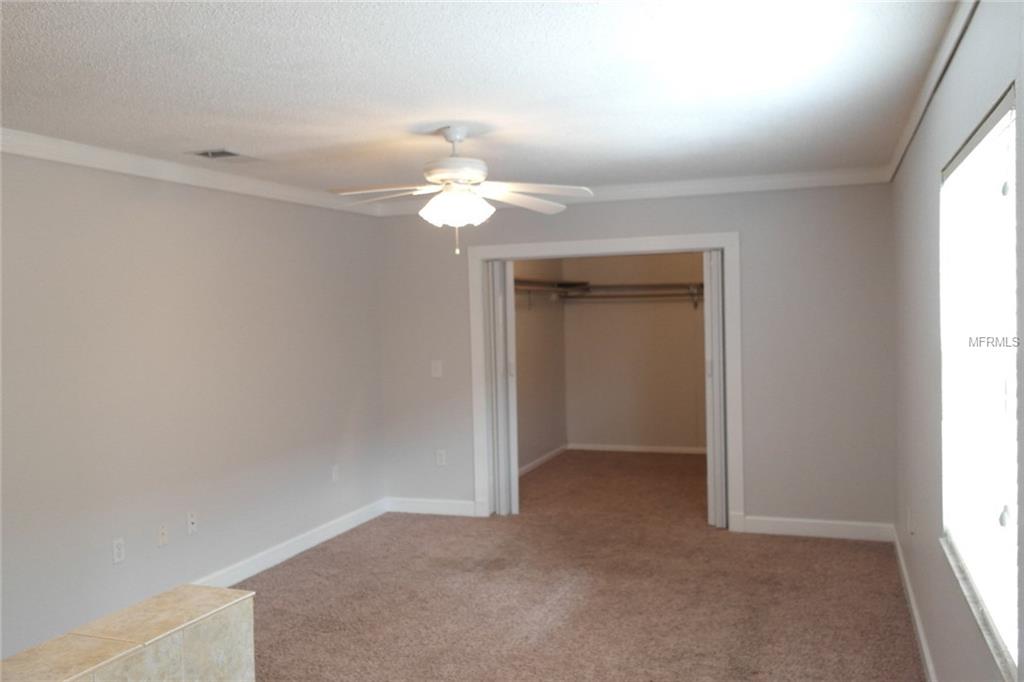 1465 GRAND CAYMAN CIRCLE, WINTER HAVEN, Florida 33884, 3 Bedrooms Bedrooms, 8 Rooms Rooms,2 BathroomsBathrooms,Residential,For sale,GRAND CAYMAN,P4719038