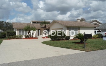 1465 GRAND CAYMAN CIRCLE, WINTER HAVEN, Florida 33884, 3 Bedrooms Bedrooms, 8 Rooms Rooms,2 BathroomsBathrooms,Residential,For sale,GRAND CAYMAN,P4719038