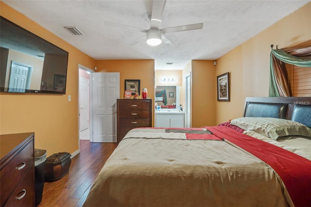 4405 POMPANO DRIVE, TAMPA, Florida 33617, 3 Bedrooms Bedrooms, 9 Rooms Rooms,2 BathroomsBathrooms,Residential,For sale,POMPANO,T2928291