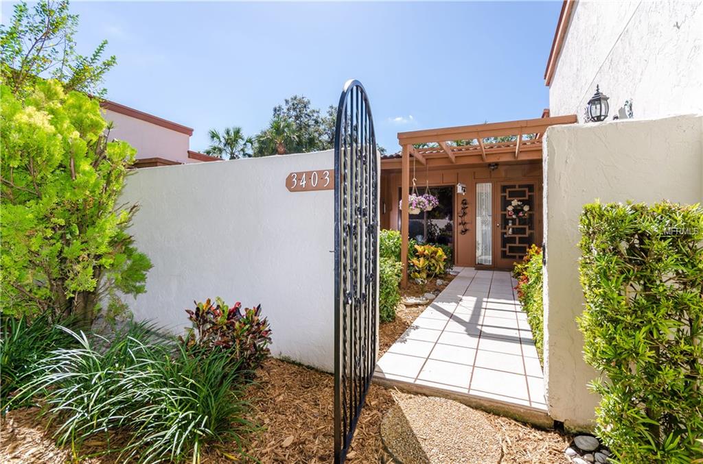 3403 FALCON PLACE, BRADENTON, Florida 34210, 2 Bedrooms Bedrooms, 5 Rooms Rooms,2 BathroomsBathrooms,Residential,For sale,FALCON,T2911480