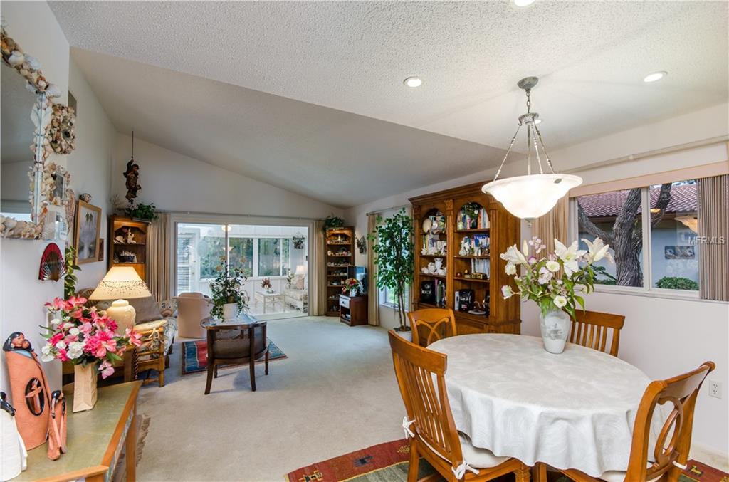 3403 FALCON PLACE, BRADENTON, Florida 34210, 2 Bedrooms Bedrooms, 5 Rooms Rooms,2 BathroomsBathrooms,Residential,For sale,FALCON,T2911480