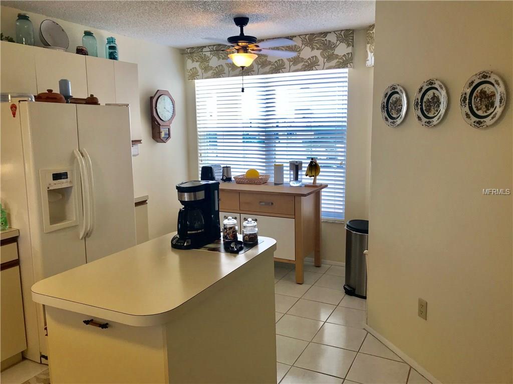 4440 FAIRWAYS BOULEVARD, BRADENTON, Florida 34209, 2 Bedrooms Bedrooms, 7 Rooms Rooms,2 BathroomsBathrooms,Residential,For sale,FAIRWAYS,A4205148