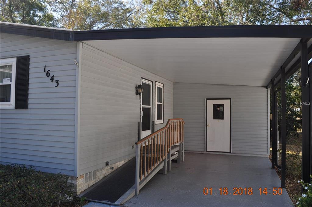 1643 W SCHWARTZ BOULEVARD, LADY LAKE, Florida 32159, 2 Bedrooms Bedrooms, 5 Rooms Rooms,2 BathroomsBathrooms,Residential,For sale,SCHWARTZ,G4851929