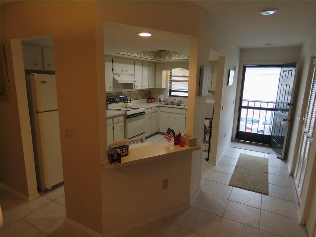 525 BARCELONA AVENUE, VENICE, Florida 34285, 2 Bedrooms Bedrooms, 6 Rooms Rooms,2 BathroomsBathrooms,Residential,For sale,BARCELONA,A4208483