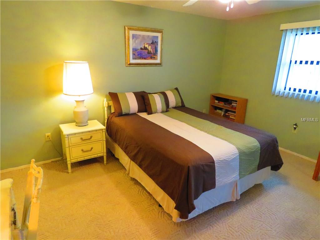 525 BARCELONA AVENUE, VENICE, Florida 34285, 2 Bedrooms Bedrooms, 6 Rooms Rooms,2 BathroomsBathrooms,Residential,For sale,BARCELONA,A4208483