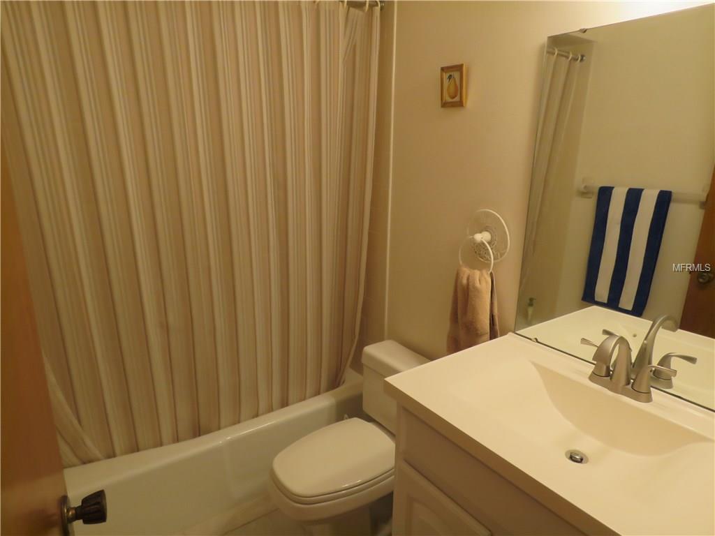 525 BARCELONA AVENUE, VENICE, Florida 34285, 2 Bedrooms Bedrooms, 6 Rooms Rooms,2 BathroomsBathrooms,Residential,For sale,BARCELONA,A4208483