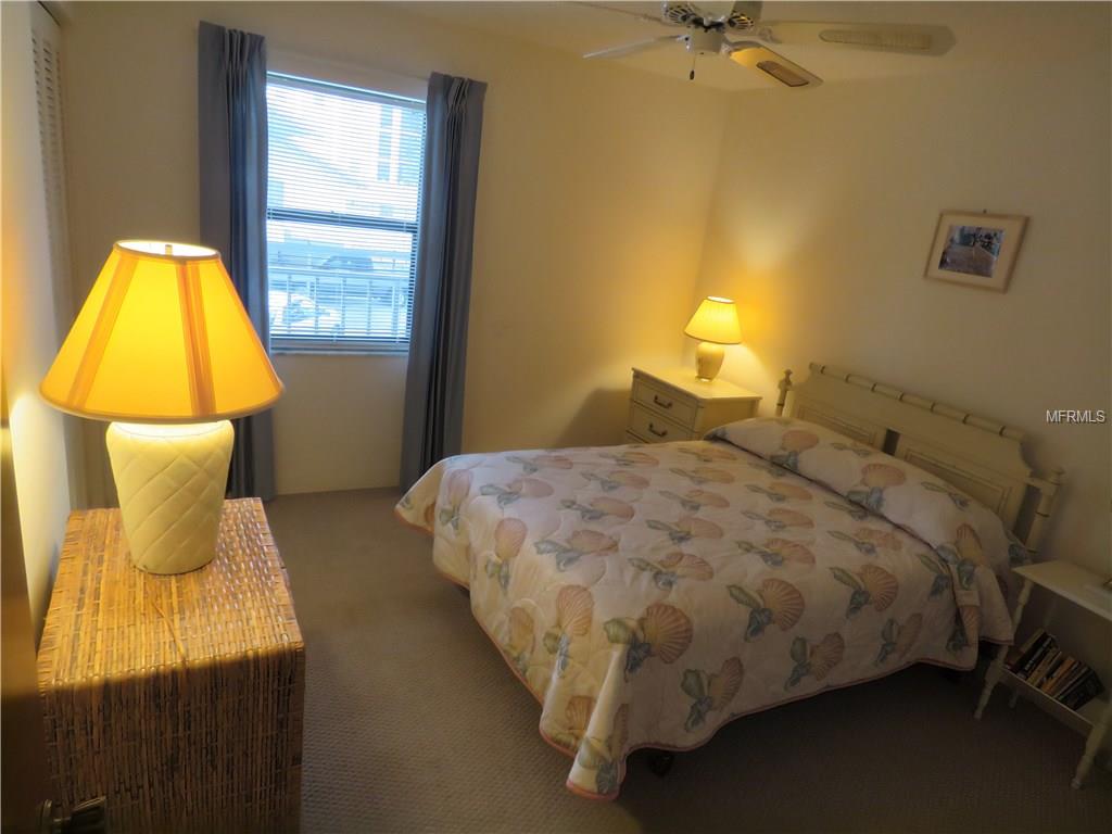 525 BARCELONA AVENUE, VENICE, Florida 34285, 2 Bedrooms Bedrooms, 6 Rooms Rooms,2 BathroomsBathrooms,Residential,For sale,BARCELONA,A4208483