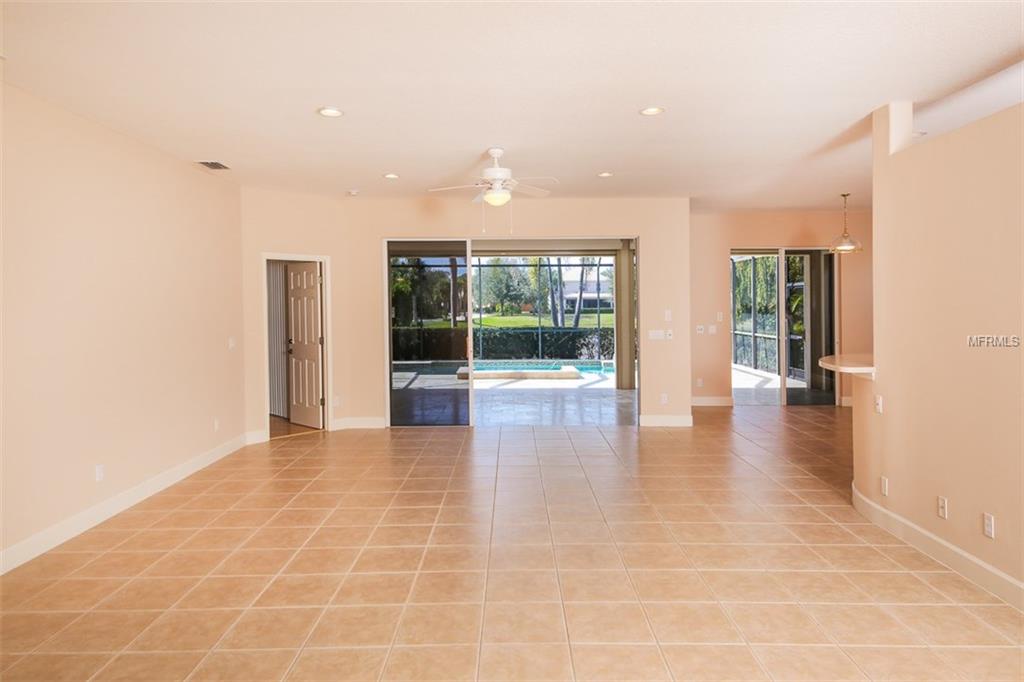 979 SCHERER WAY, OSPREY, Florida 34229, 3 Bedrooms Bedrooms, 8 Rooms Rooms,2 BathroomsBathrooms,Residential,For sale,SCHERER,A4209592