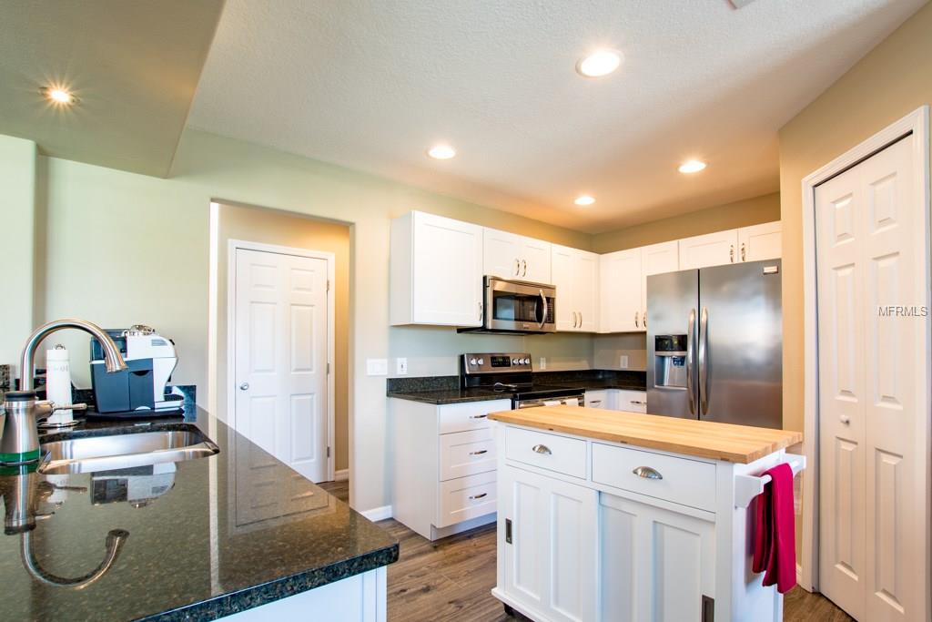 316 112TH STREET E, BRADENTON, Florida 34212, 4 Bedrooms Bedrooms, 8 Rooms Rooms,2 BathroomsBathrooms,Residential,For sale,112TH,A4209833