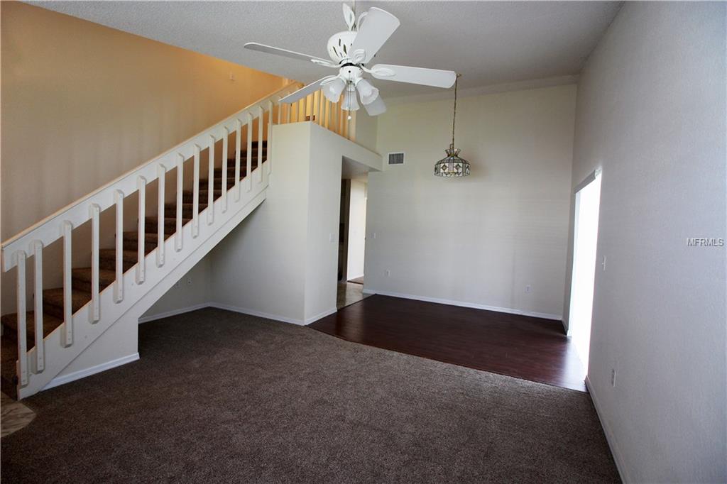 1021 MEADOWOOD POINTE ROAD, LAKELAND, Florida 33811, 3 Bedrooms Bedrooms, 6 Rooms Rooms,2 BathroomsBathrooms,Residential,For sale,MEADOWOOD POINTE,L4725554