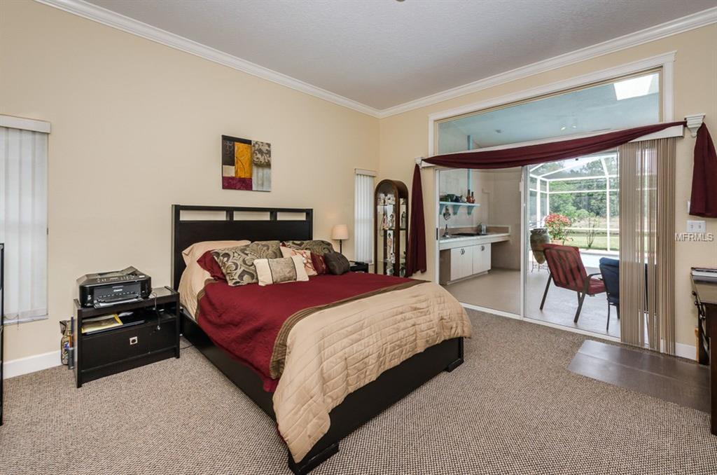 2920 CHANCERY LANE, CLEARWATER, Florida 33759, 4 Bedrooms Bedrooms, 9 Rooms Rooms,3 BathroomsBathrooms,Residential,For sale,CHANCERY,U7817652