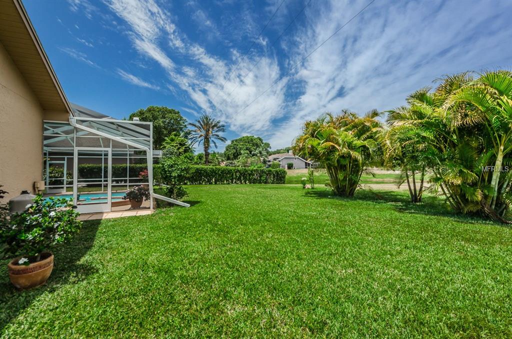 2920 CHANCERY LANE, CLEARWATER, Florida 33759, 4 Bedrooms Bedrooms, 9 Rooms Rooms,3 BathroomsBathrooms,Residential,For sale,CHANCERY,U7817652