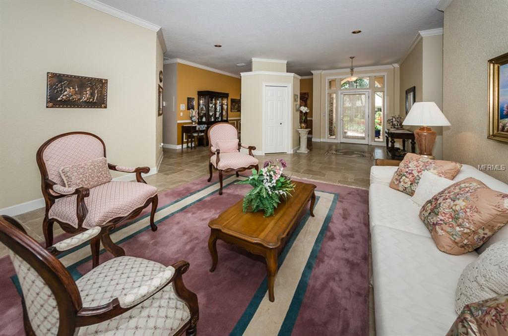 2920 CHANCERY LANE, CLEARWATER, Florida 33759, 4 Bedrooms Bedrooms, 9 Rooms Rooms,3 BathroomsBathrooms,Residential,For sale,CHANCERY,U7817652