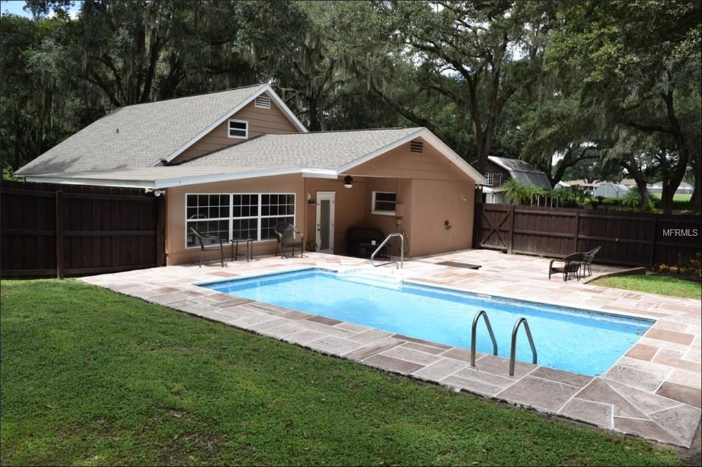 412 OLD MULRENNAN ROAD, VALRICO, Florida 33594, 3 Bedrooms Bedrooms, 7 Rooms Rooms,3 BathroomsBathrooms,Residential,For sale,OLD MULRENNAN,T2903420