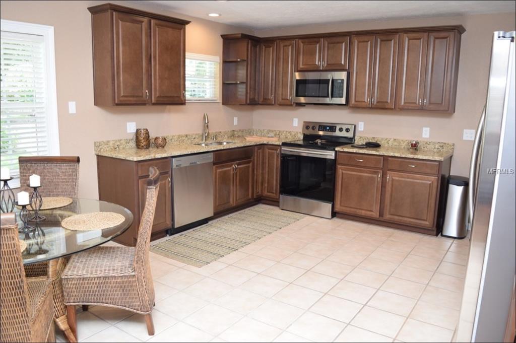 412 OLD MULRENNAN ROAD, VALRICO, Florida 33594, 3 Bedrooms Bedrooms, 7 Rooms Rooms,3 BathroomsBathrooms,Residential,For sale,OLD MULRENNAN,T2903420