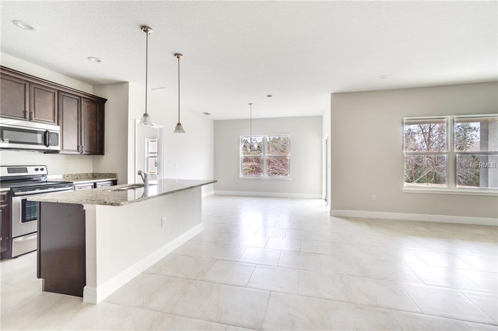 386 BEGONIA COURT, POINCIANA, Florida 34759, 3 Bedrooms Bedrooms, 3 Rooms Rooms,2 BathroomsBathrooms,Residential,For sale,BEGONIA,O5544473