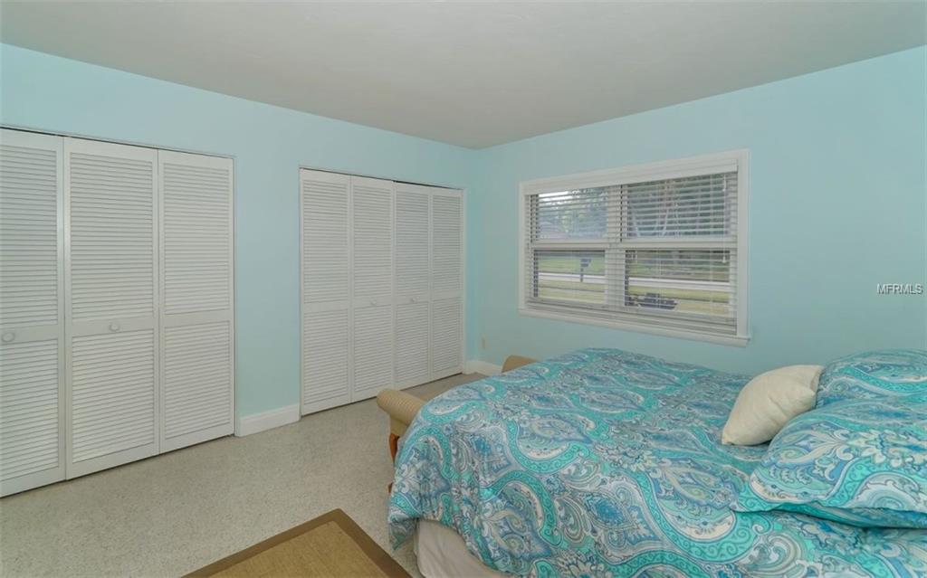 7337 PHILLIPS STREET, SARASOTA, Florida 34243, 3 Bedrooms Bedrooms, 7 Rooms Rooms,2 BathroomsBathrooms,Residential,For sale,PHILLIPS,A4201768